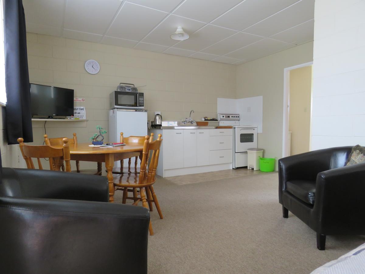 Opunake Motel And Backpackers Lodge Bilik gambar